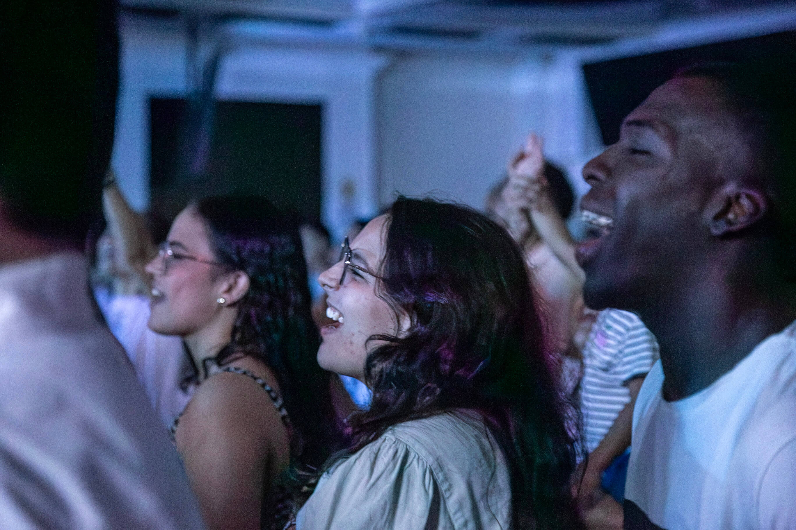 Jóvenes compartiendo en Nazareno Teens
